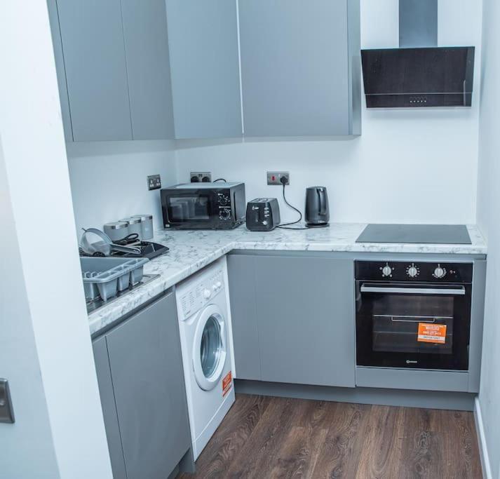 Aylesbury Apartment 1 With Free Parking Kültér fotó